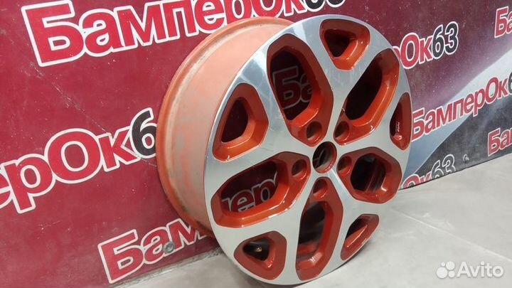 Renault Kaptur 2016- Диск литой колесный оранжевый