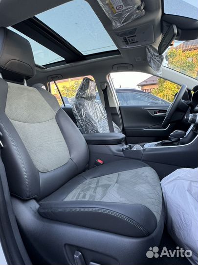 Toyota RAV4 2.0 CVT, 2024, 5 км