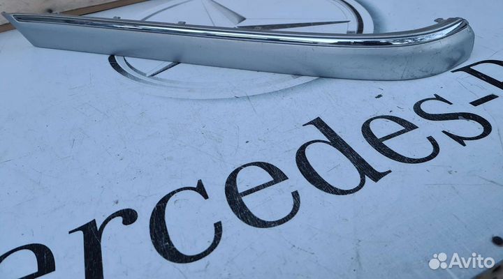 Молдинг заднего бампера левый Mercedes W220