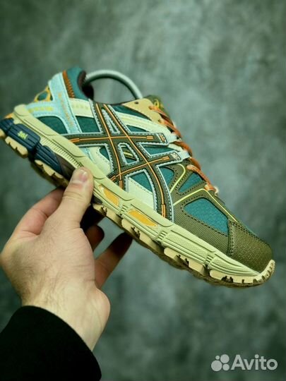 Кроссовки Asics зимние