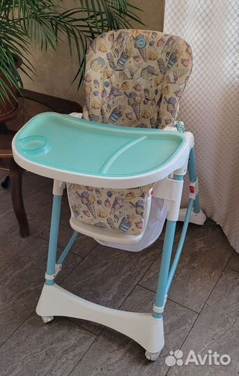 Стульчик для кормления happy baby kevin с рождения