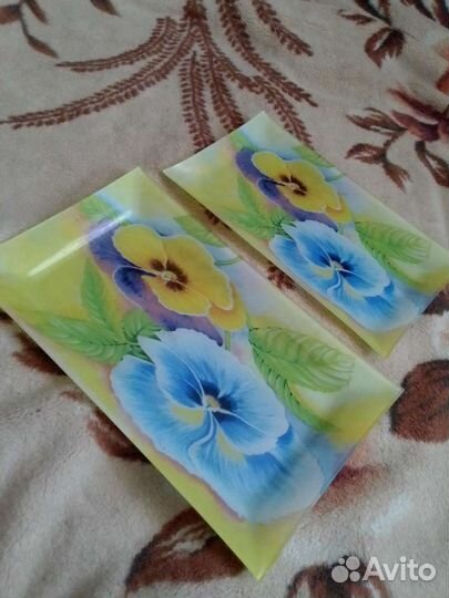 Набор тарелок для сервировки