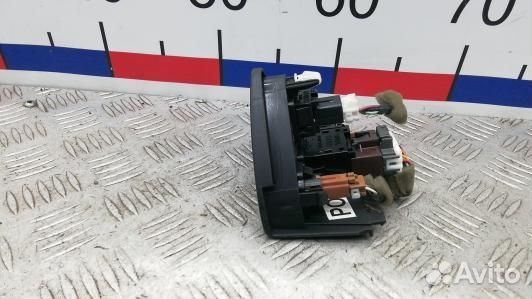 Кнопка аварийки renault koleos (XML12I501)