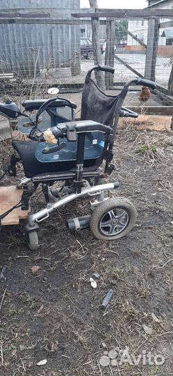 Коляска с электроприводом