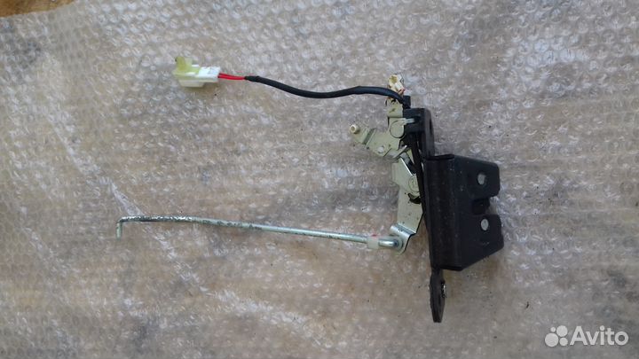 Шевроле Реззо замок багажника