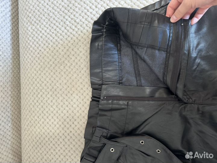 Кожаные женские шорты 44р