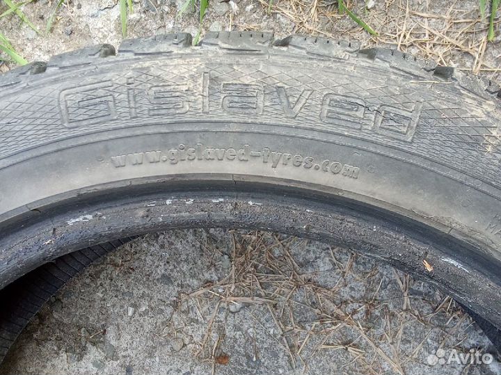 Gislaved Nord Frost 5 205/50 R17 93T