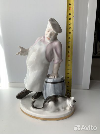 Фарфоровая статуэтка лфз Кот и повар СССР