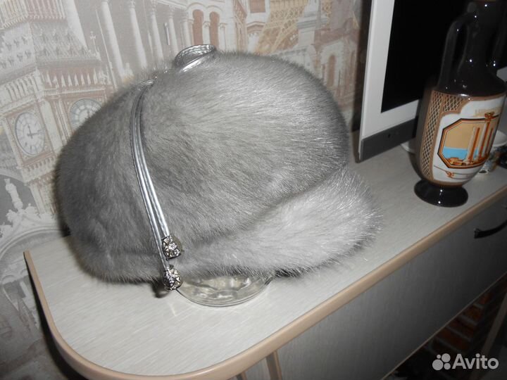 Продаю женскую норковую шапку новую