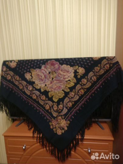 Павловопосадский платок шерсть