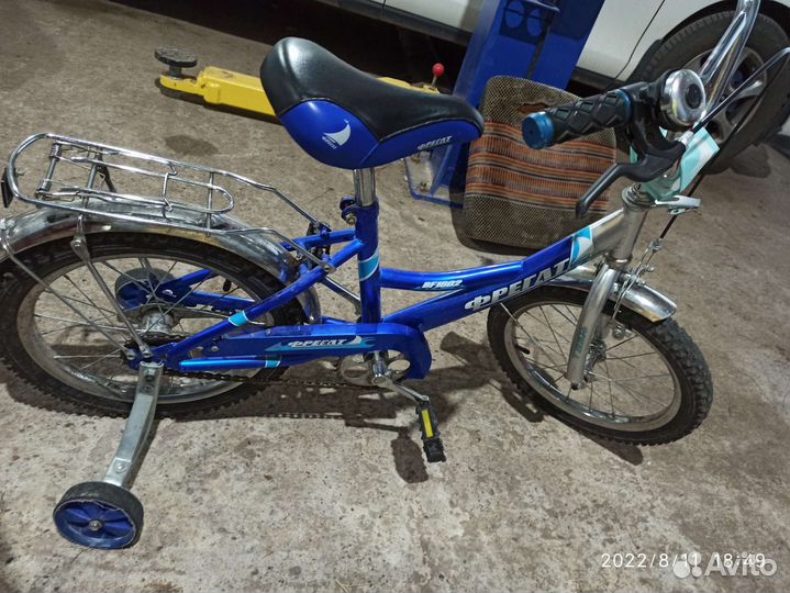 Детский велосипед 16