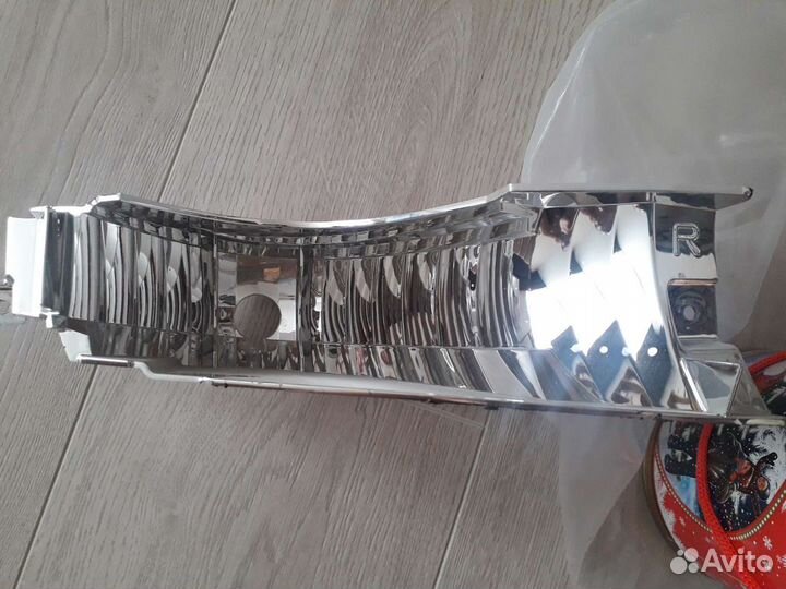 Маска фары на поворотник сузуки гранд витара 2008г