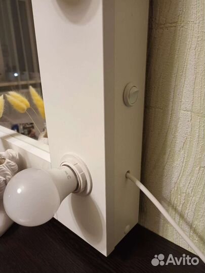 Гримерное макияжное зеркало с лампочками новое