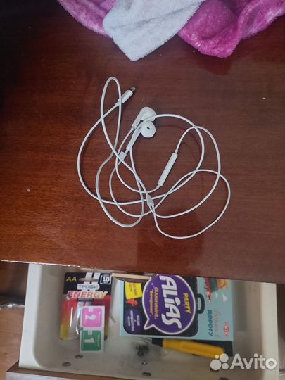 Наушники от айфона проводные
