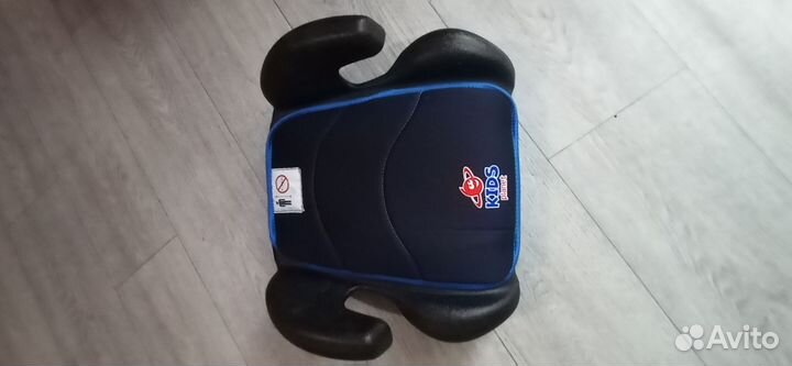 Автокресло бустер