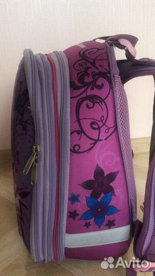 Портфель для девочки с ортопедической спинкой