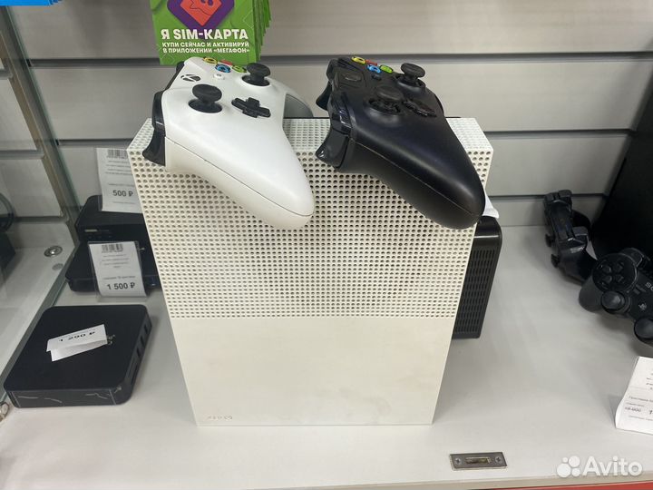 Приставка Xbox One S 500gb