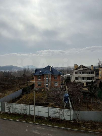 1-к. квартира, 77 м², 2/3 эт.