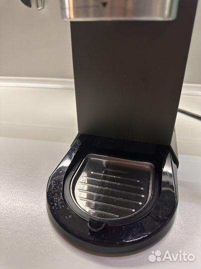 Кофеварка рожковая delonghi