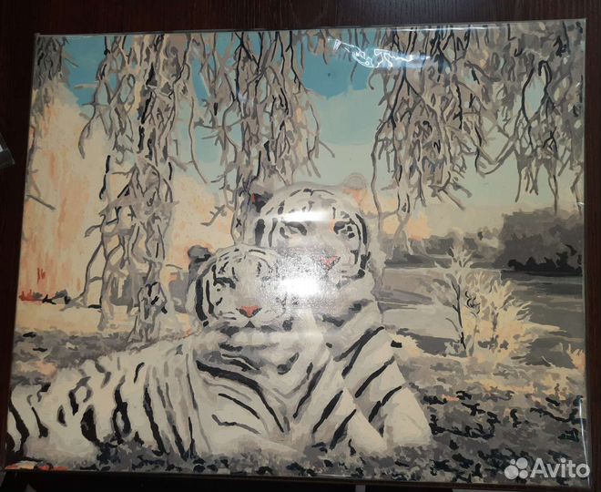 Картины по номерам раскрашенная