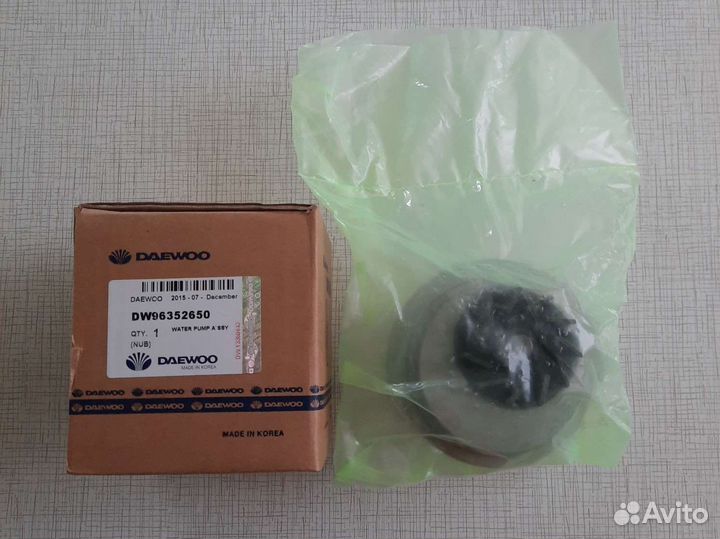 Водяная помпа 96352650