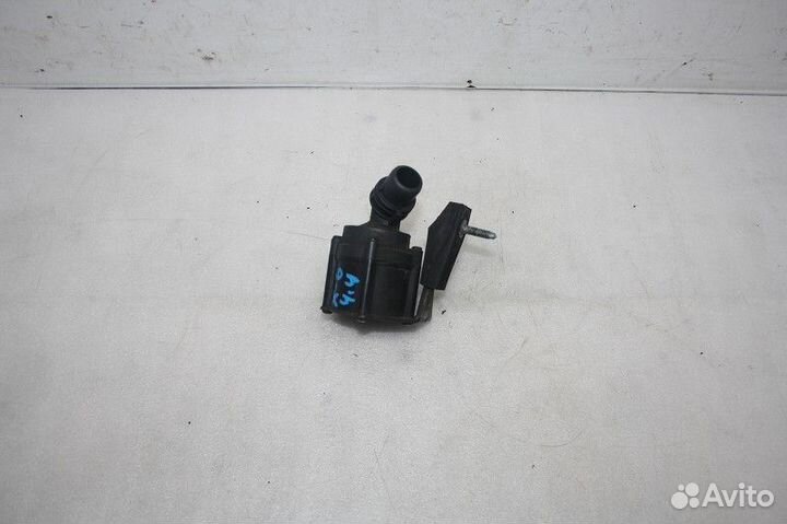 Насос водяной (помпа) BMW X6 E71 2008