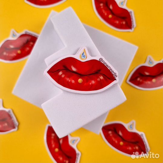 Печать наклеек / Печать стикеров с доставкой