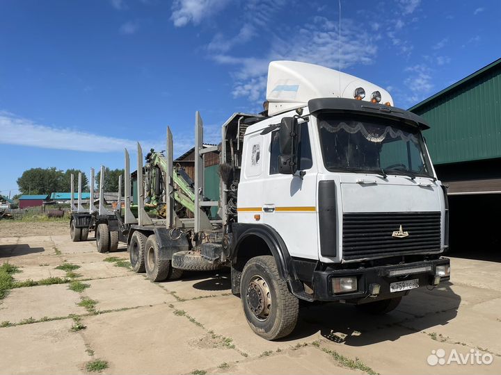 МАЗ 6303А8-328 с КМУ, 2010