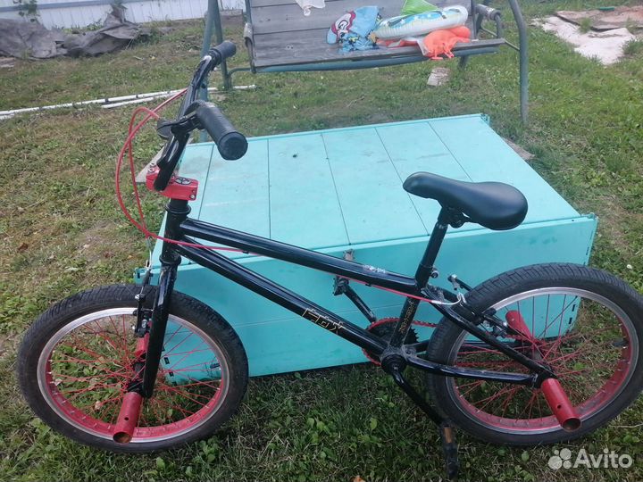 Трюковой велосипед bmx