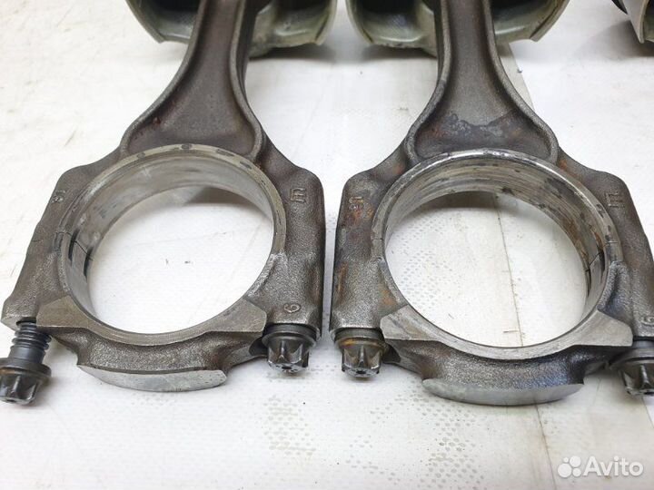 Поршень Bmw X5 E70M 5.0 2013