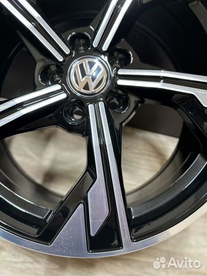 Новые литые диски R18 5-114.3