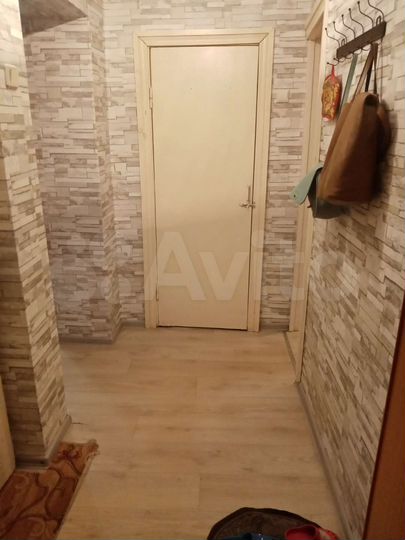 2-к. квартира, 62 м², 1/5 эт.