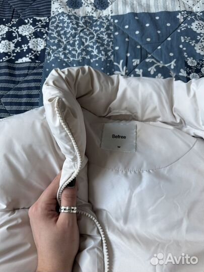 Жилетка женская Befree бежевая