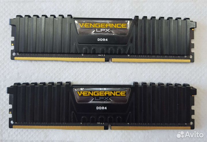 Оперативная память Corsair Vengeance LPX DDR4 16GB