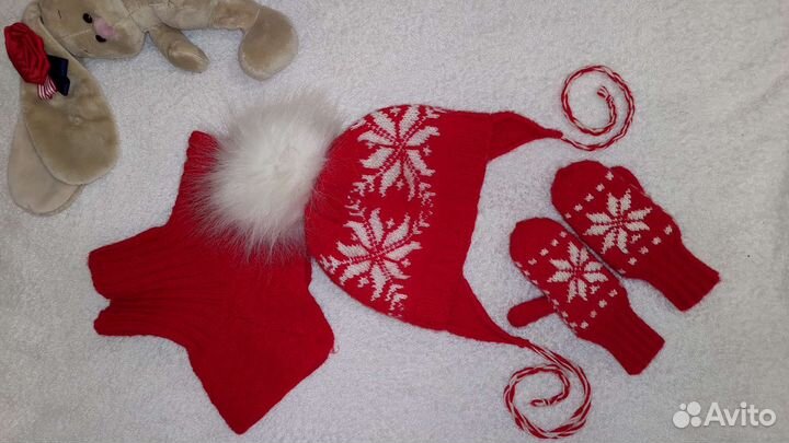 Комплект шапка, снуд, варежки для девочки