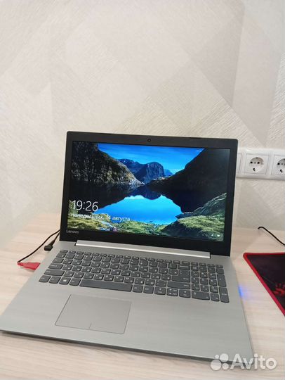 Ноутбук lenovo