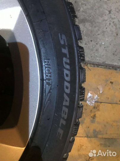 R18 Toyo Snowprox S930 245/45, PCD 4x108 DIA 56