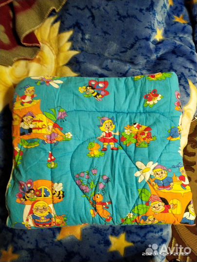 Одеяла синтепоновое и шерстяное