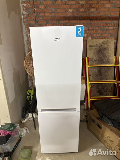 Холодильник beko rcnk270k20w