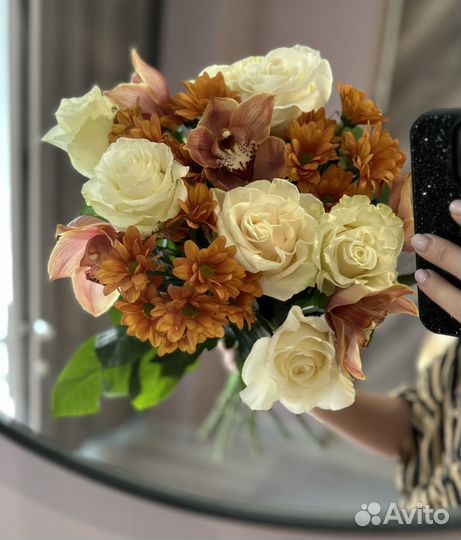 Букеты из живых цветов