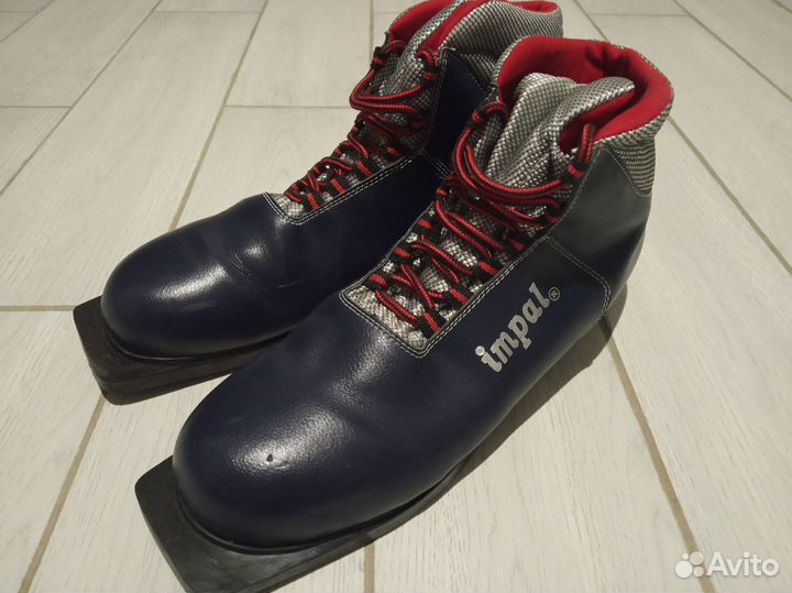 Беговые лыжи комплект (210/160/46)