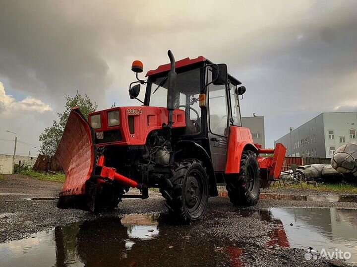 Трактор МТЗ (Беларус) 320, 2013