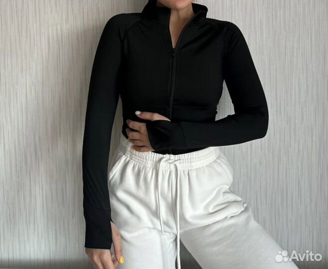 Рашгард женский спортивный