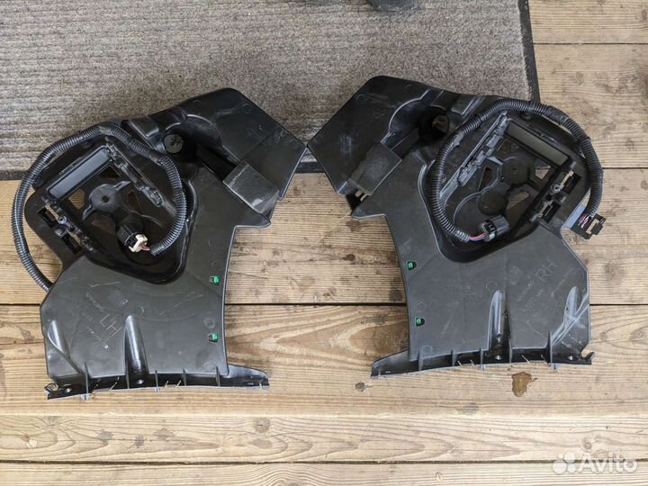 Комплект кронштейнов заднего бампера volvo v40