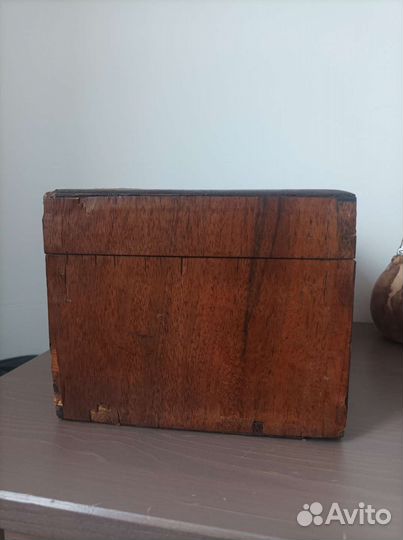 Шкатулка старинная