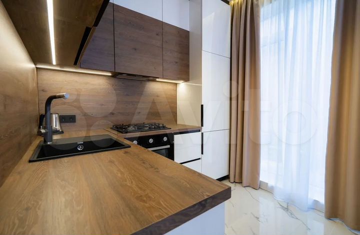 Дом 146 м² на участке 1,3 сот.