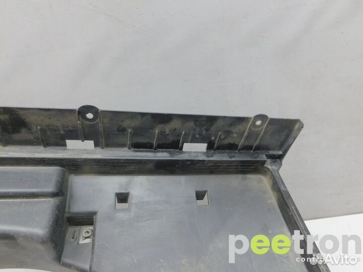 Б/У Б/У Диффузор радиатора б/у 1671130070 toyota