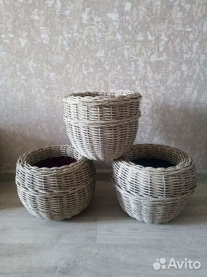 Кашпо из ротанга