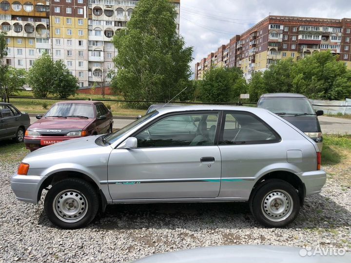 Toyota Corolla II 1.3 AT, 1997, 200 000 км