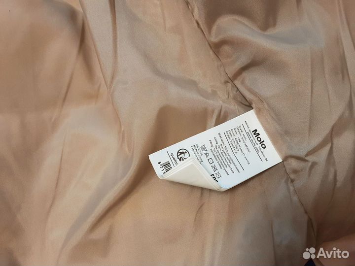 Куртка molo на s,m размер новая